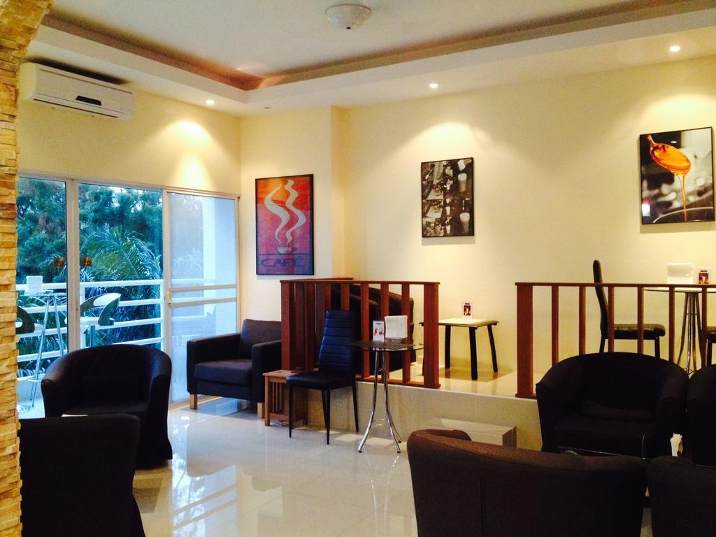 View Talay 6 Pattaya Beach Apartment By Honey Zewnętrze zdjęcie